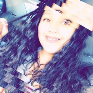 Meet your Posher, Sarahi